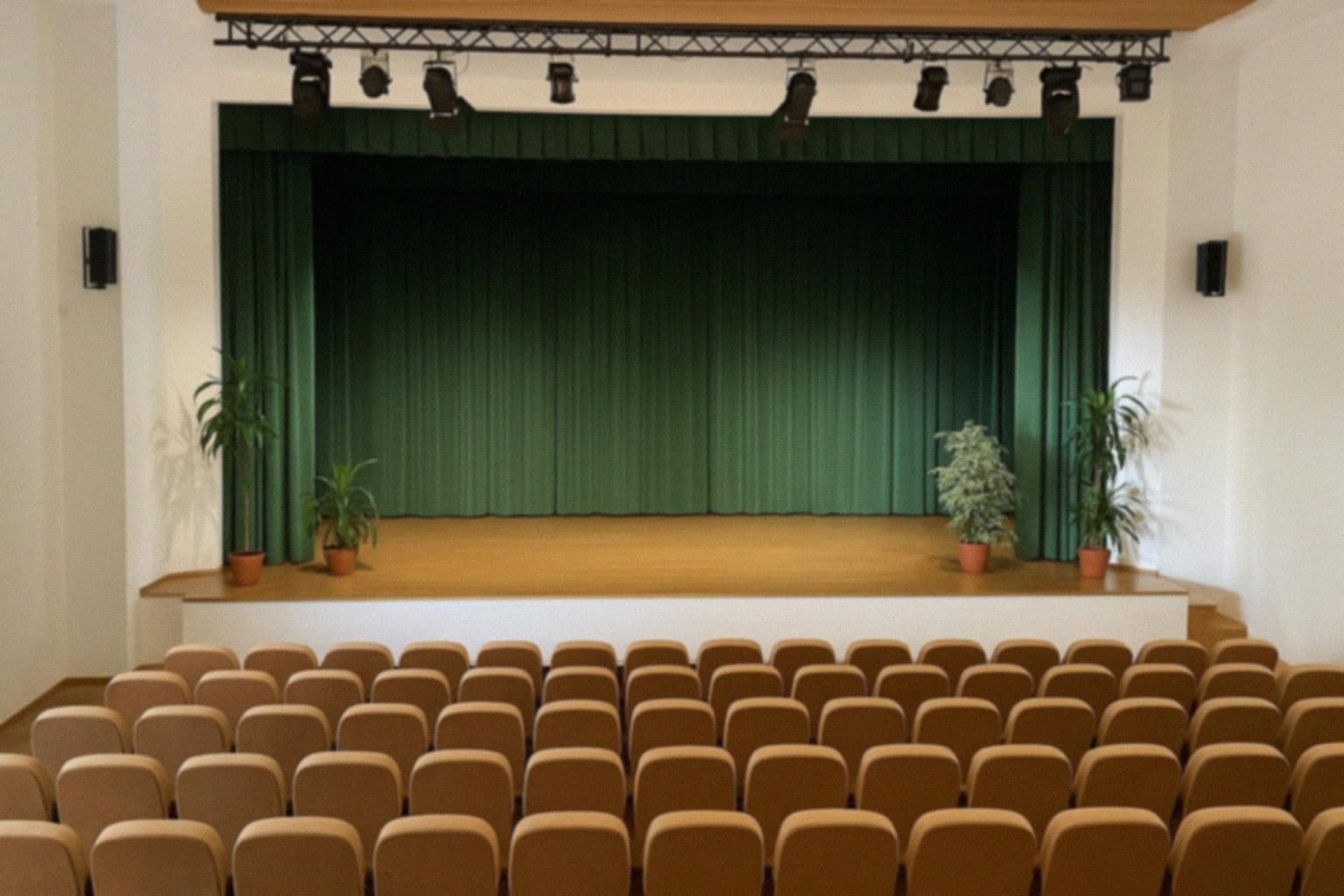 XLIX Otwarty Wojewódzki Konkurs Plastyki „Salon Jesienny” 2025 – szczegóły i warunki uczestnictwa